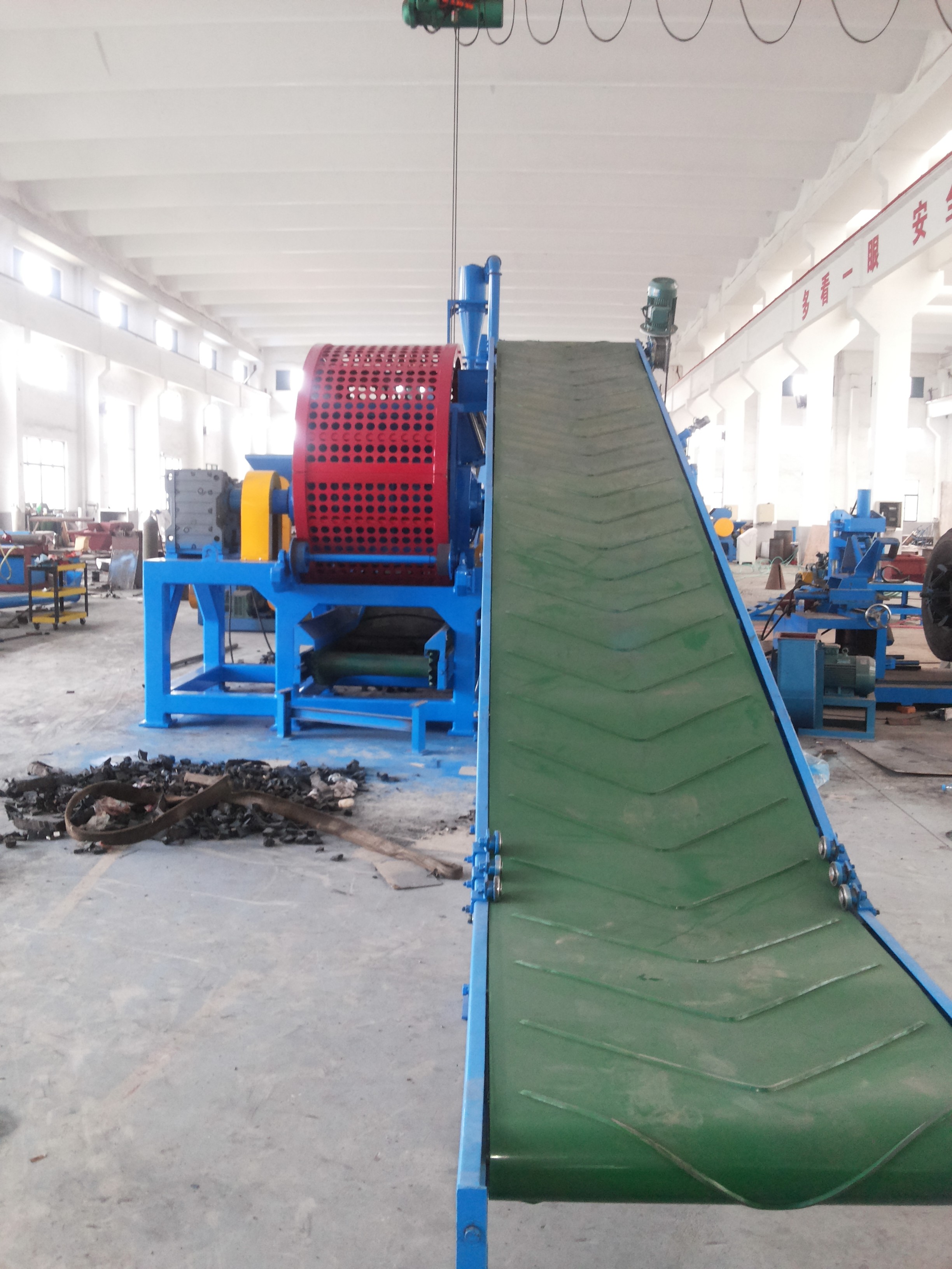 Used Tire Shredder Tire Crusher Tyre Cutter Tyre Shredding Equipment To 5cmFor Waste Tire Recycling Line
