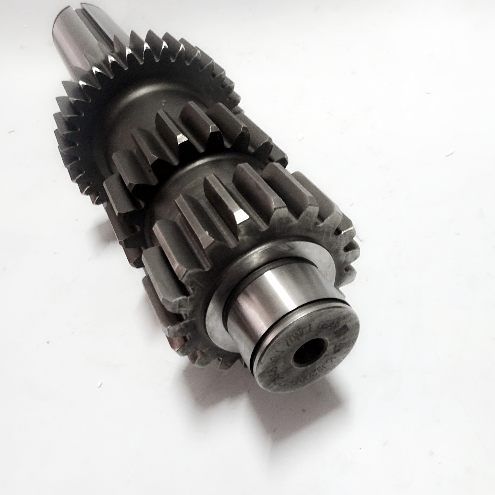 12JS200T-1701048 FAST gearbox middle shaft intermediate shaft