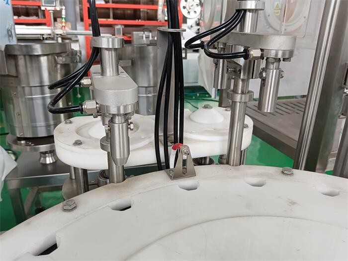 Precise Filling Capping Equipment For Pharma Liquid/Powder Products Meeting GMP