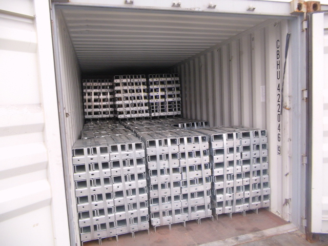 Highway Guardrail Steel Buffer End Galvanized Powder Coated Certified by ISO9001 2000