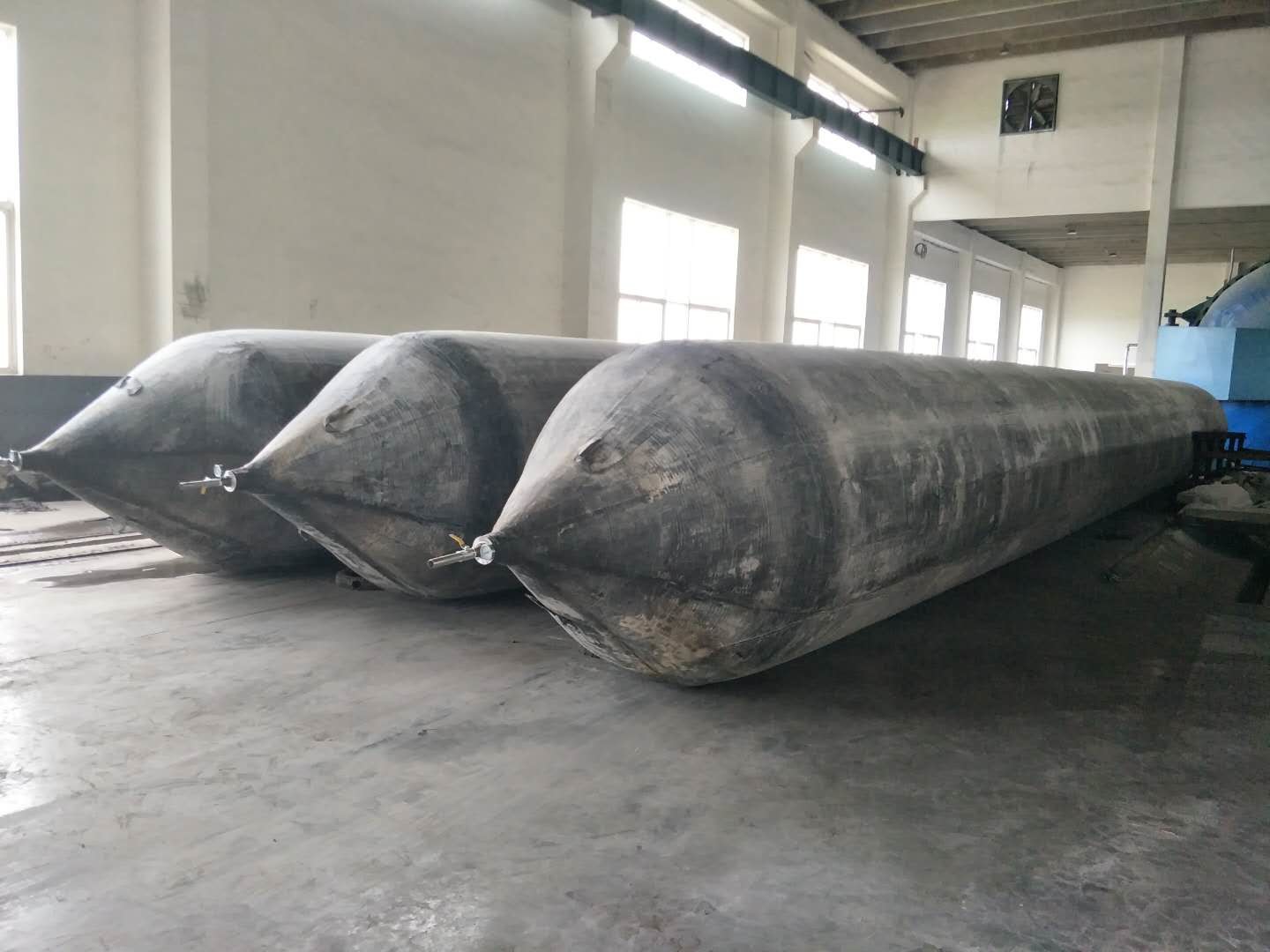 Marine shipping launching rubber fender airbag Air Lifting for shipyard Marine Boats