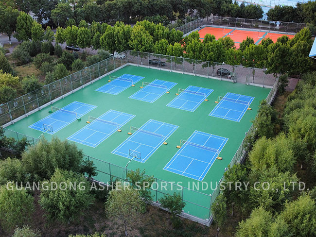 Thermoplastic SPU Flooring Outdoor Rubber Bright Surface Cement Base