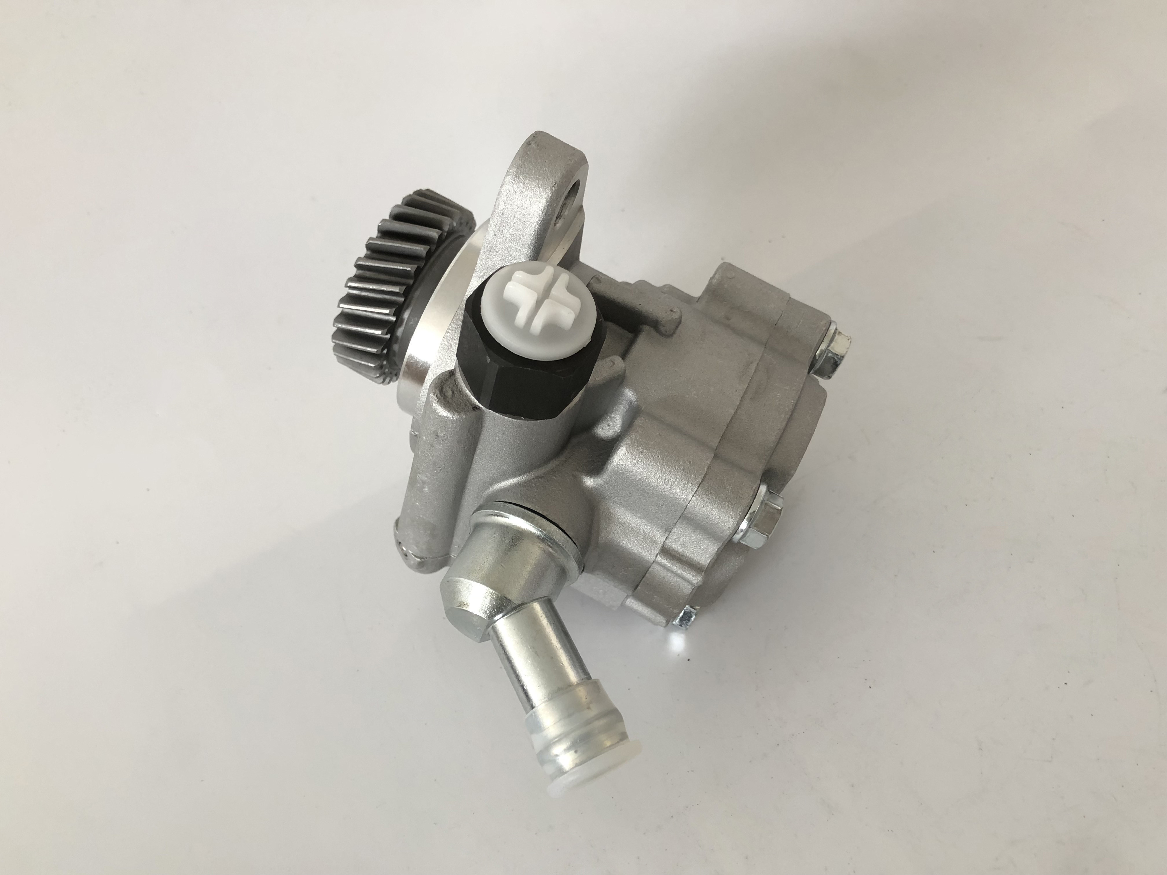 44310-60500 44310-60530 Power Steering Pump For Toyota Land Cruiser 200