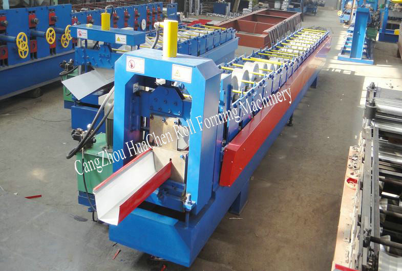 18 Roller Stations Rain Gutter Forming Machine With Manual / Hydraulic Uncoiler