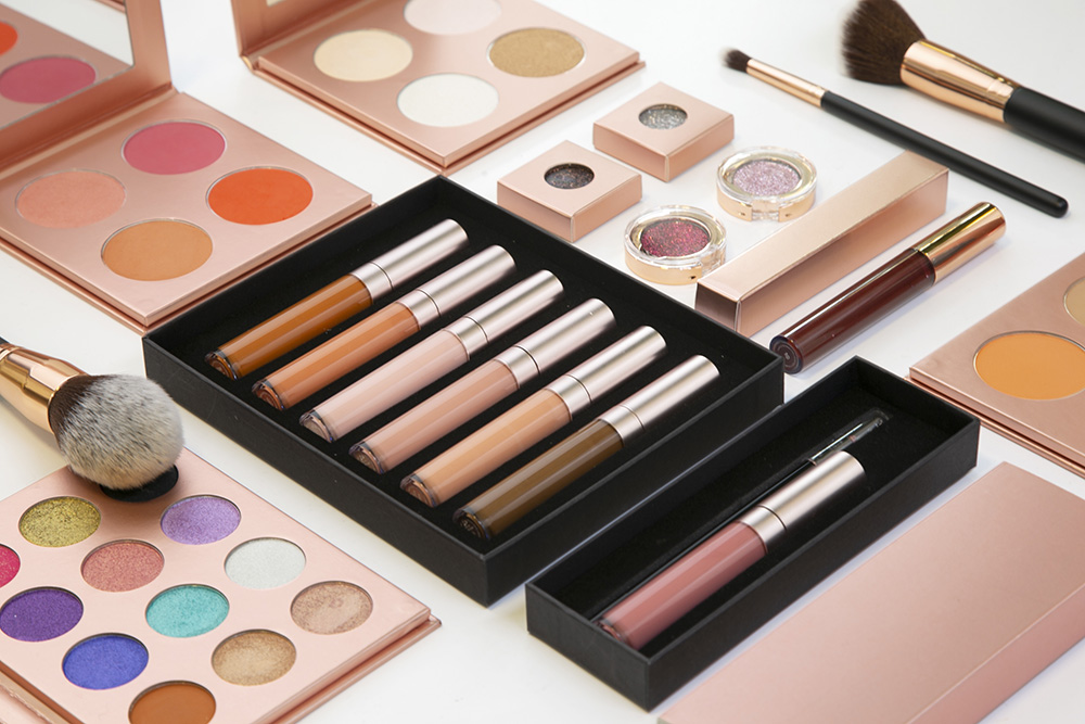 OEM/ODM Natural Mineral Face Cream Foundation Custom Your Logo Full Coverage Face Makeup Matte Finish Liquid Creamy Concealer Foundation