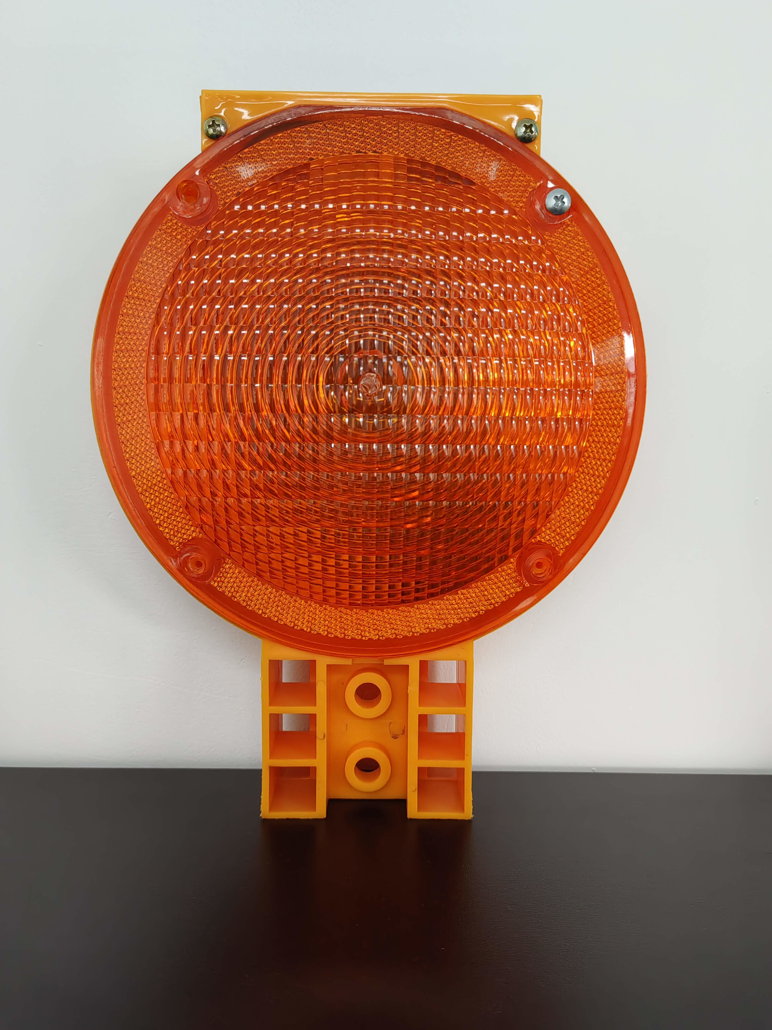 Popular LED Traffic Warning Light For Israel Market High Brightness LED Yellow Red Purple ABS Lens PP Base