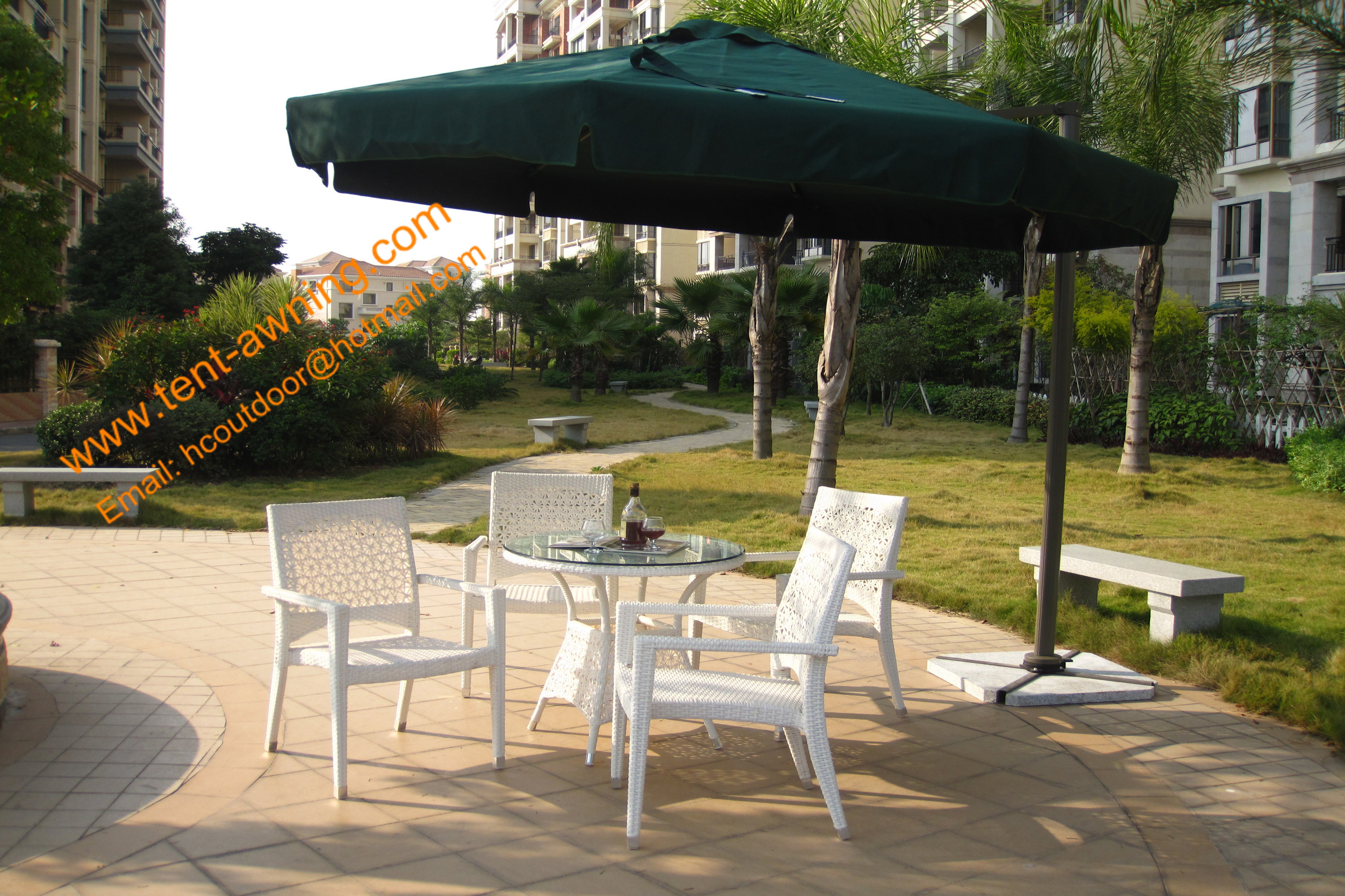 Aluminum Cantilever Parasol Waterproof Outdoor Garden Hanging Umbrella