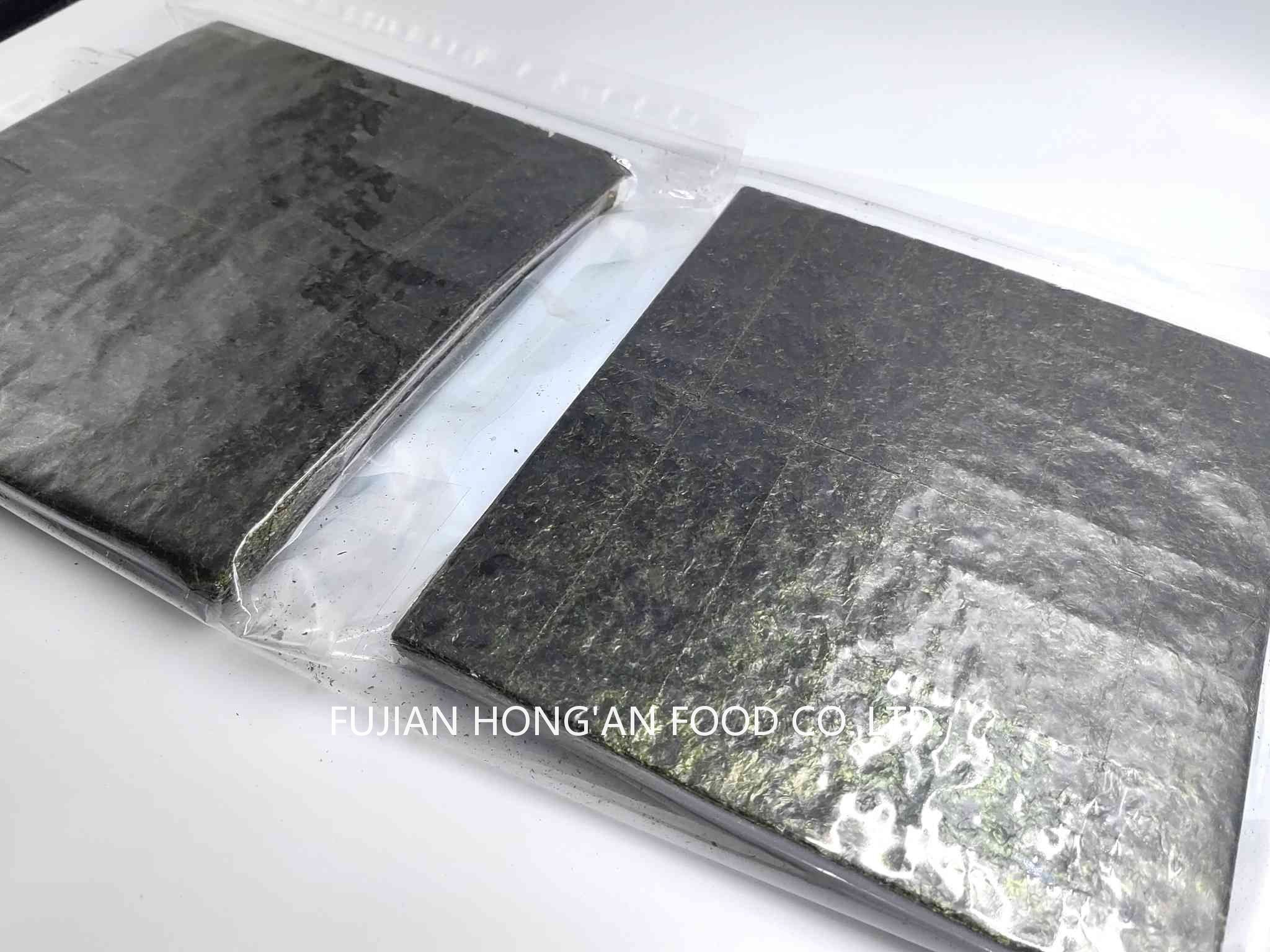 Individually Packaged Dried Edible Seaweed / Toasted Seaweed Flakes for Noodles Dark Green