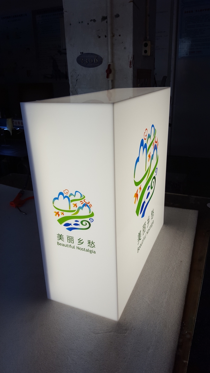 Advertising LED Light Boxes White 9000K Free Standing for shopping mall