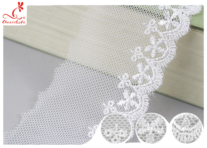 White Width 4CM Mesh Lace Ribbon Embroidery Fabric For Curtain Decoration
