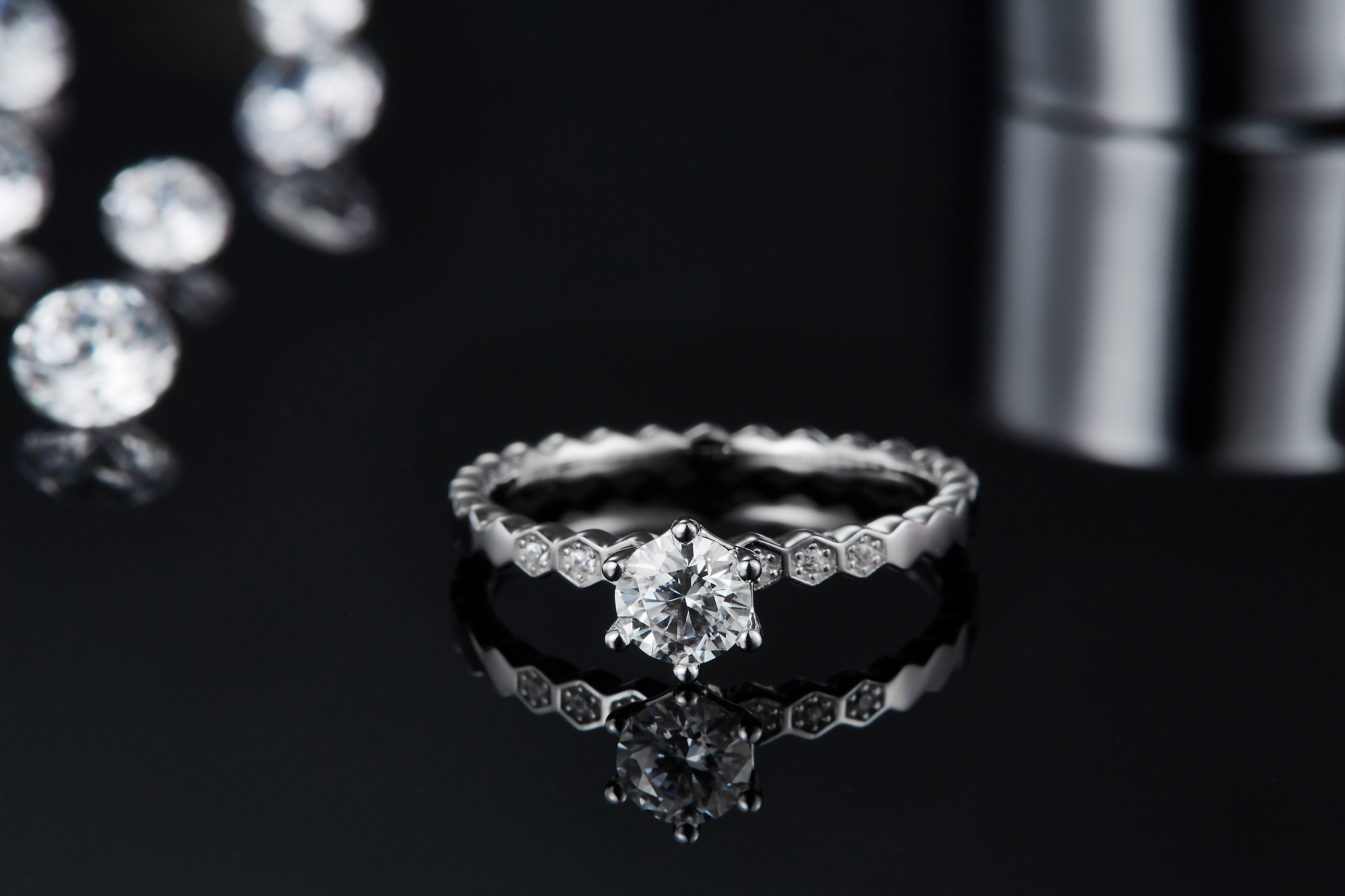 1.16CTW Wavilion Design White Moissanite And Sapphire Platineve Diamonds Jewelry Engagement For Women Ring