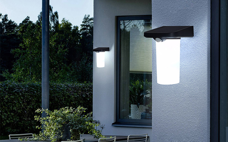 IP54 Waterproof LED Solar Wall Light Black Color Carton 59*55.4*42.5cm B720