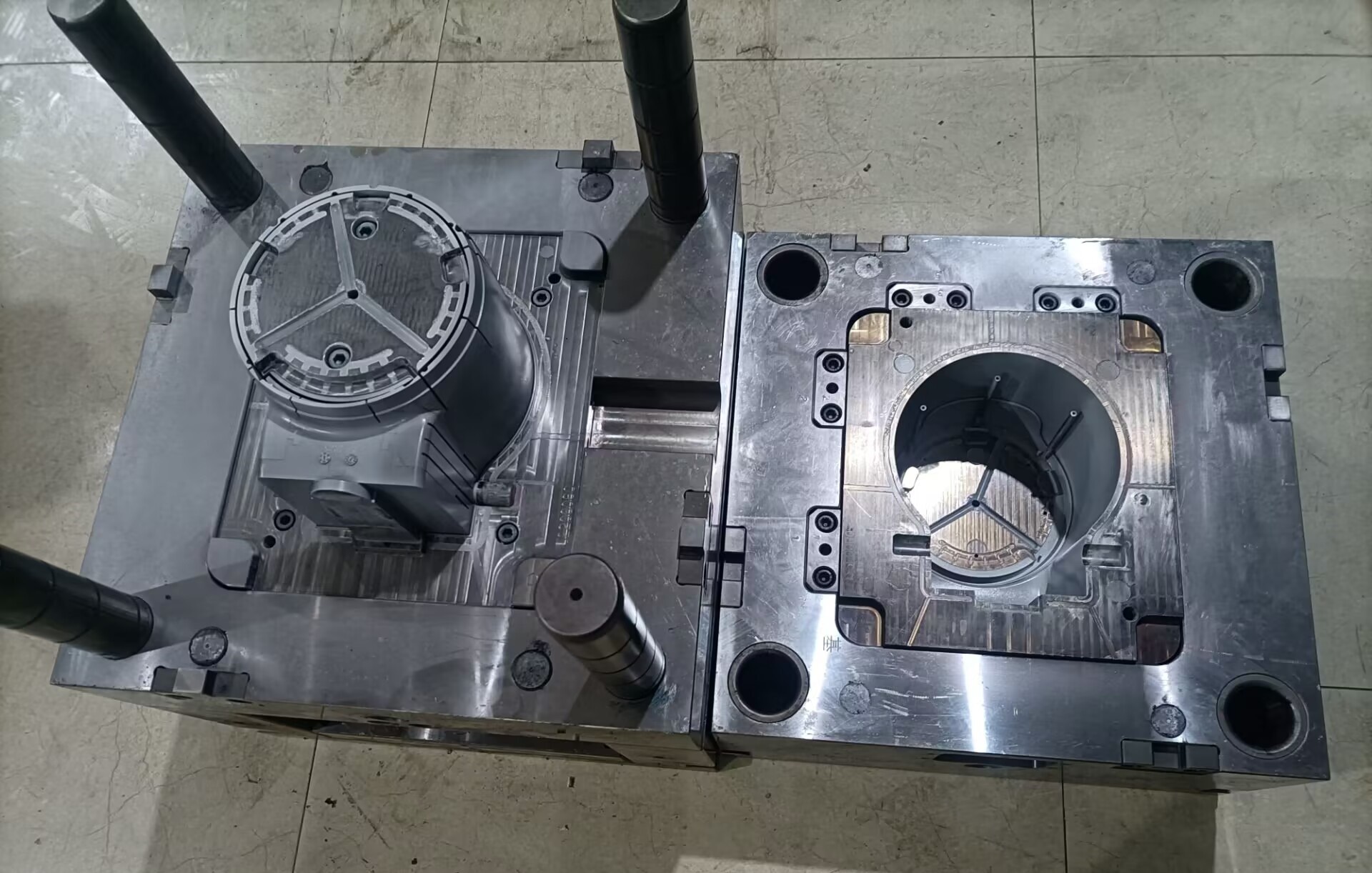 CNC Turning Precision Injection Molding Medical Product Injection Mold