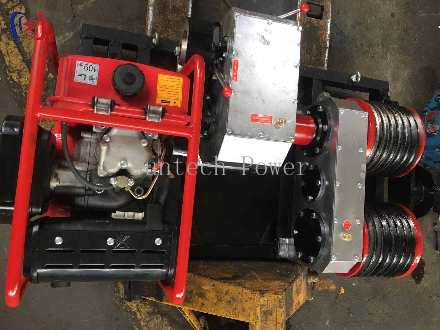 2000 - 3600RPM Cable Winch Machine 9KW Double Drum Winch Transmission Line