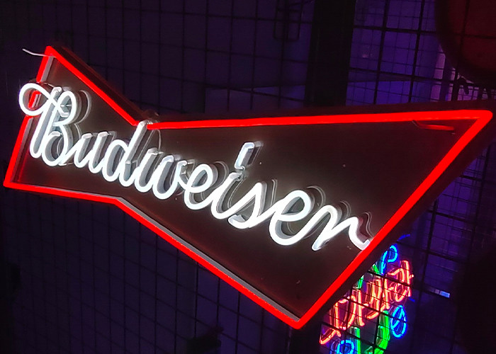 Handmade Budweiser neon light signs for business home bars and game rooms