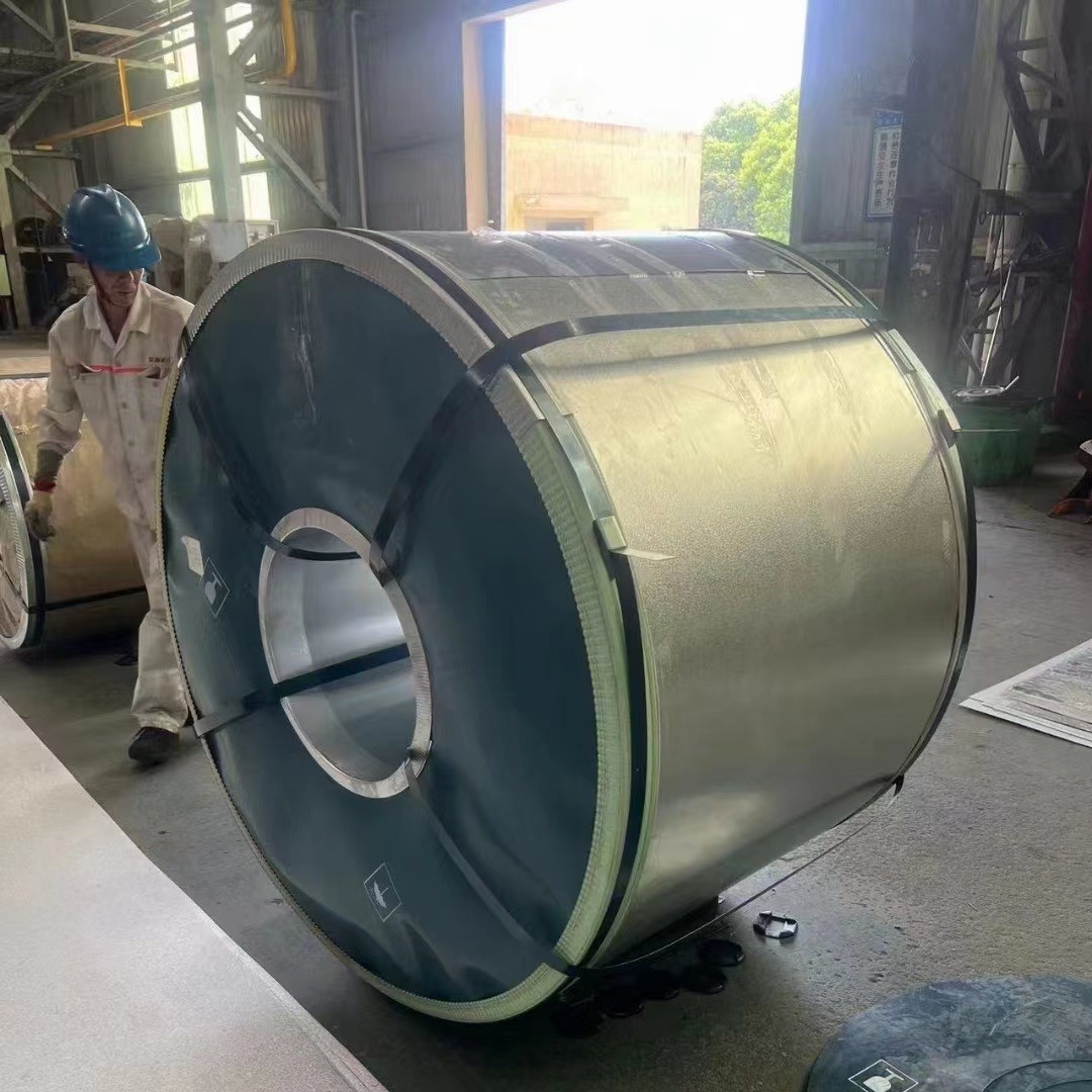ASTM JIS Galvanized Steel Coil 0.16 - 3.0mm Z40 Hot Dipped