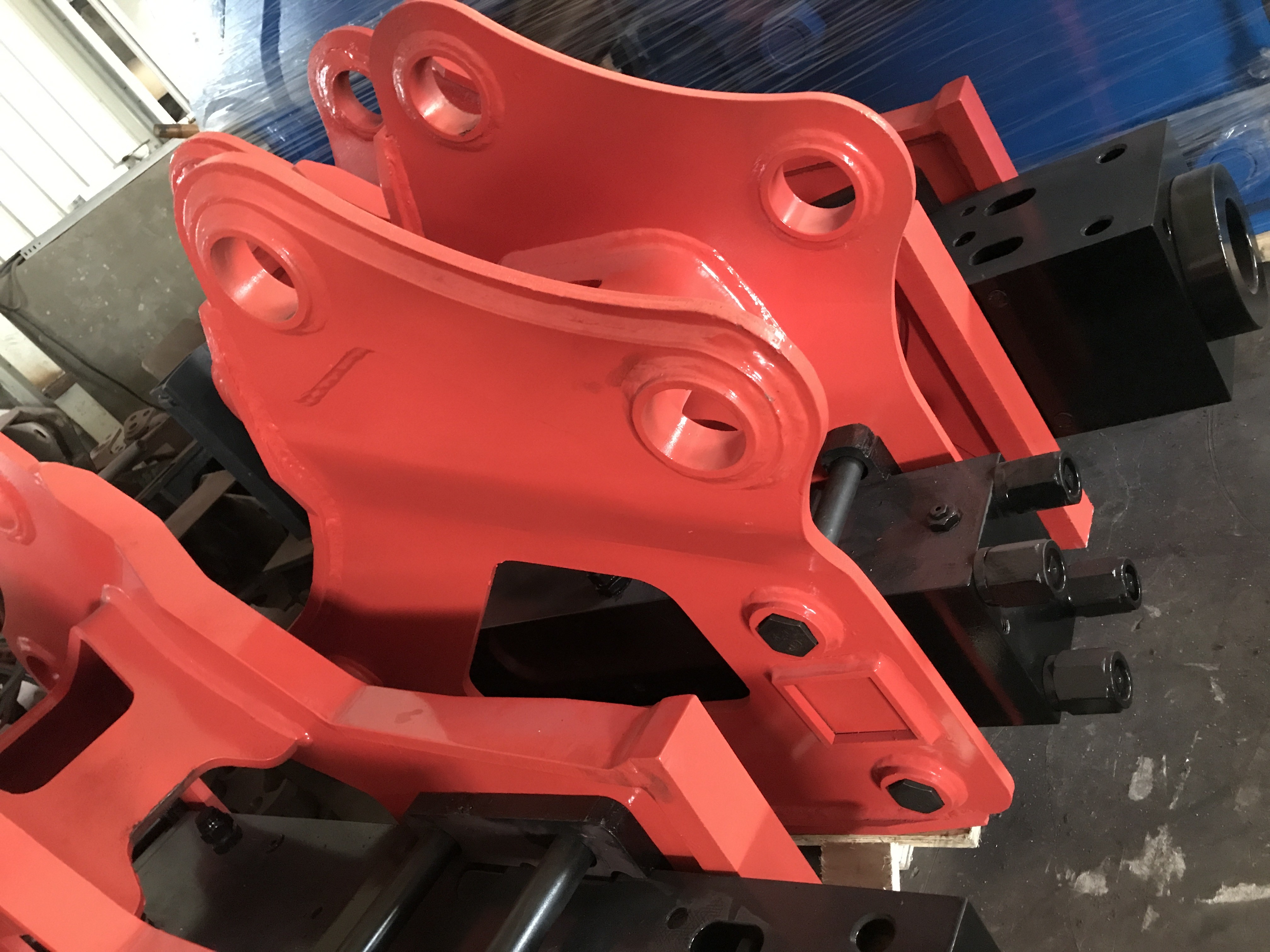 26Tons Excavator OEM Hydraulic Breaker Hammer Lower Noise And Vibration