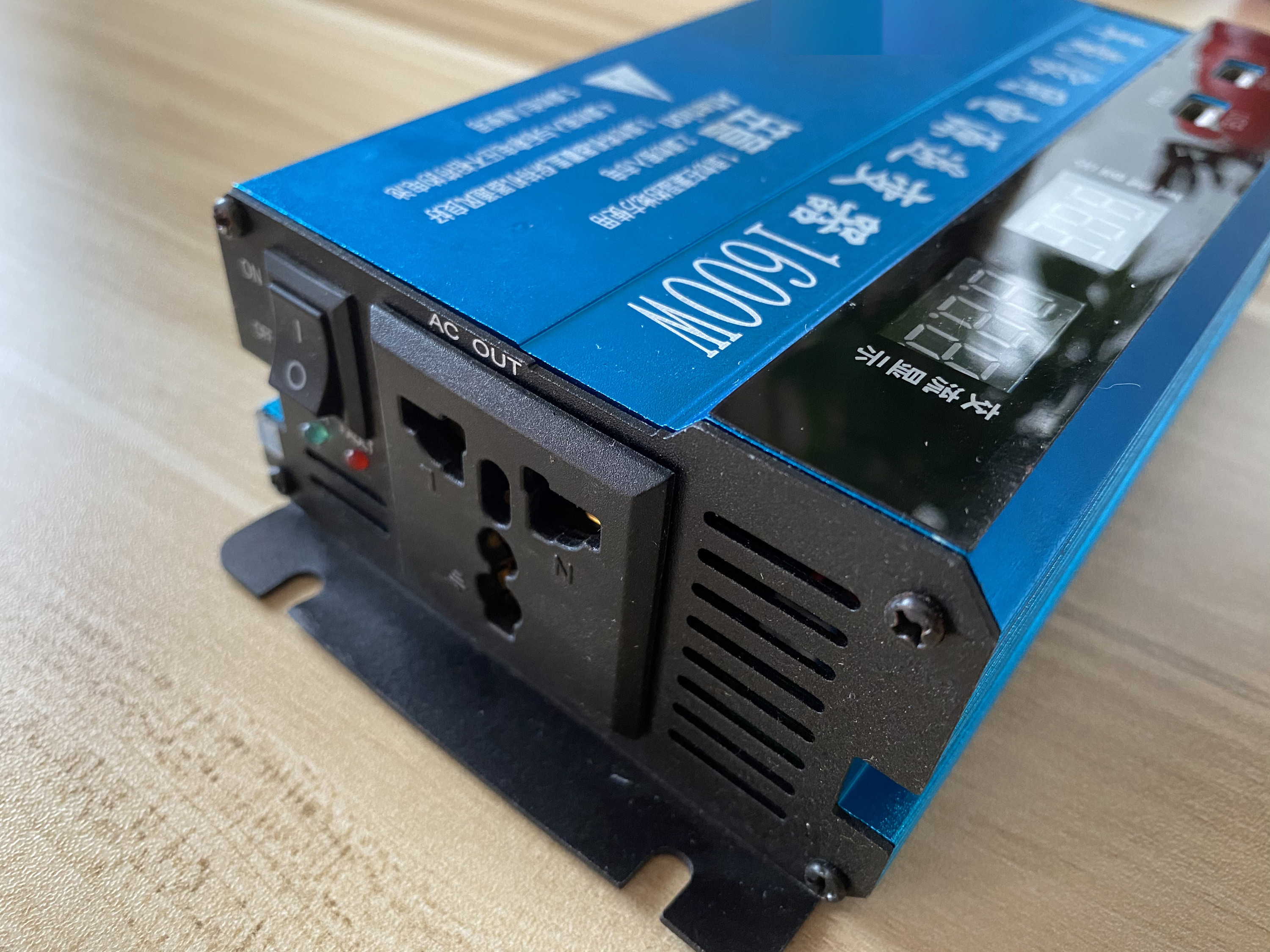 pure sine wave inverters |vehicle power inverter |inverter 12v 220v 1200w
