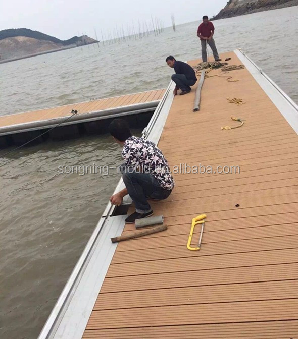 Online Technical Support After-sale Service for Plastic Flooring on Ship Deck Floor