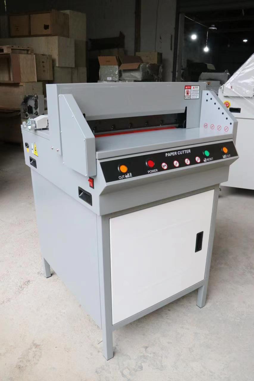 Auto Paper Pressing 450V Electric Paper Cutter A3 Trimmer with 40mm Cutting Thickness