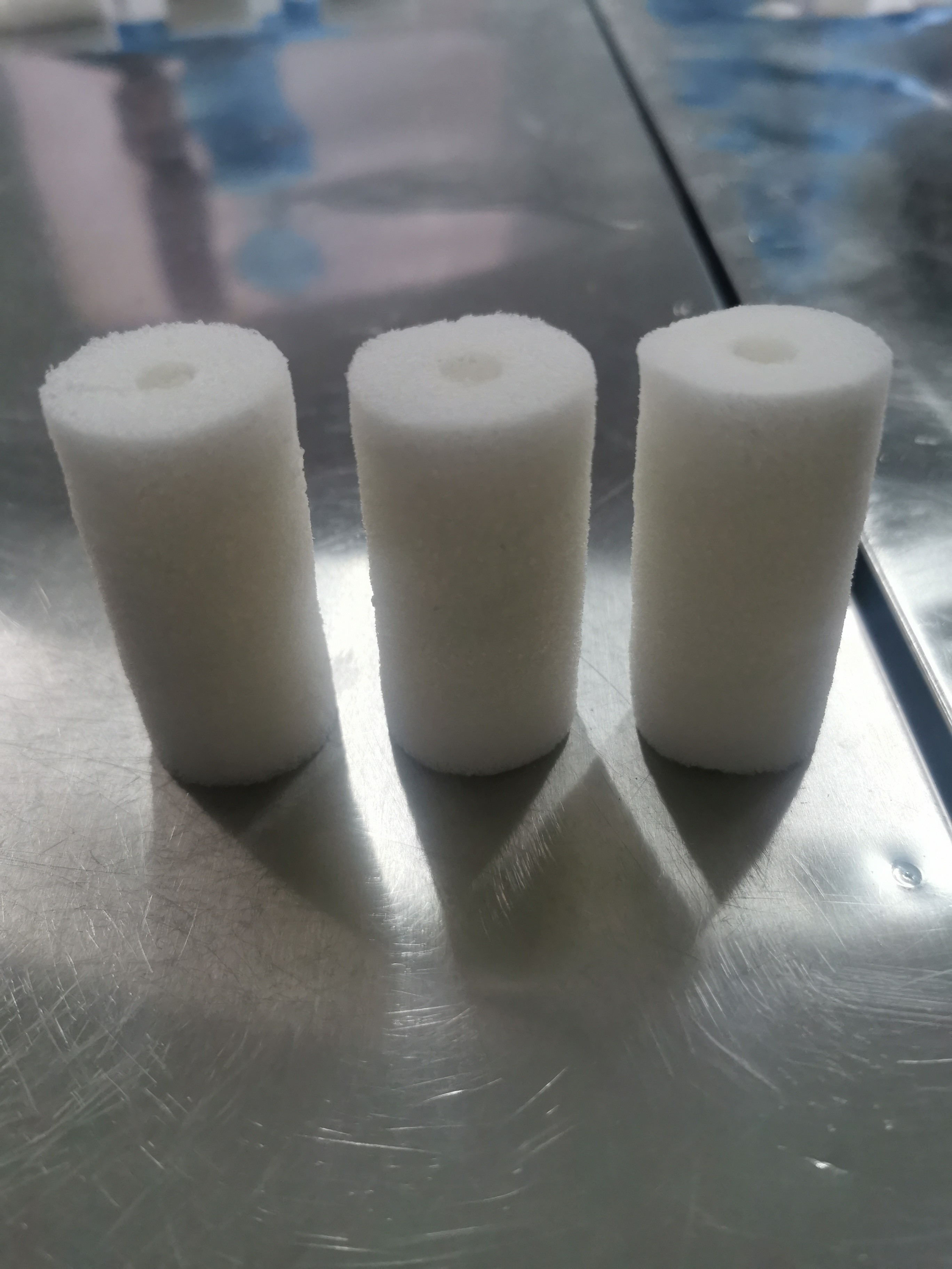 Disposable Cylindrical Absorbable Hemostatic Gelatin Sponge Class II 80X30mm