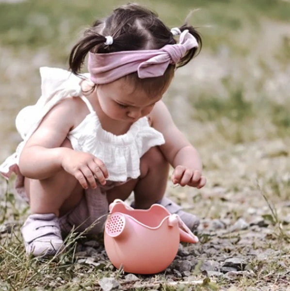 Soft Kids Food Grade Silicone Beach Toys Sand Bucket BPA Free FDA OEM