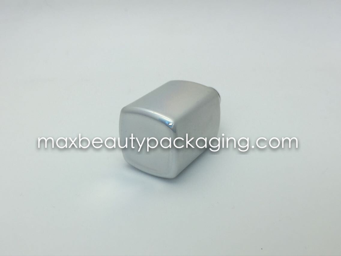 thick and strong powder coating gel polish bottle UV metallic silver color coating gel bottle nail polish packaging
