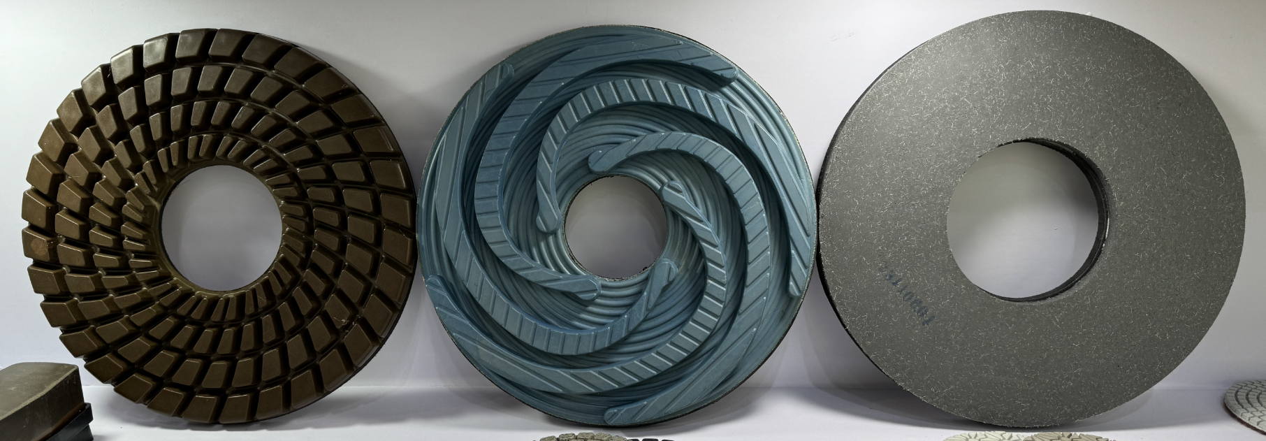 High Glossiness Resin Bond Granite Polishing Disc For Granite Grinding D200mm D250mm