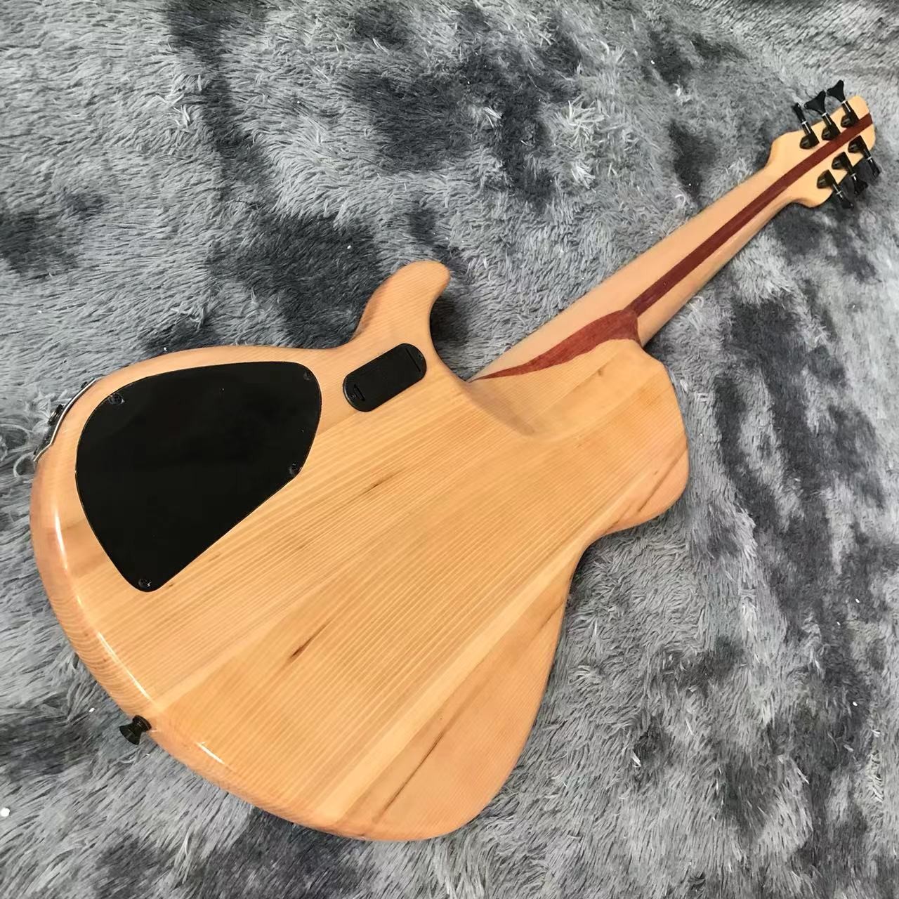 Custom 6 Strings Neck Through ELM Body Electric Bass Guitar with Active Pickup