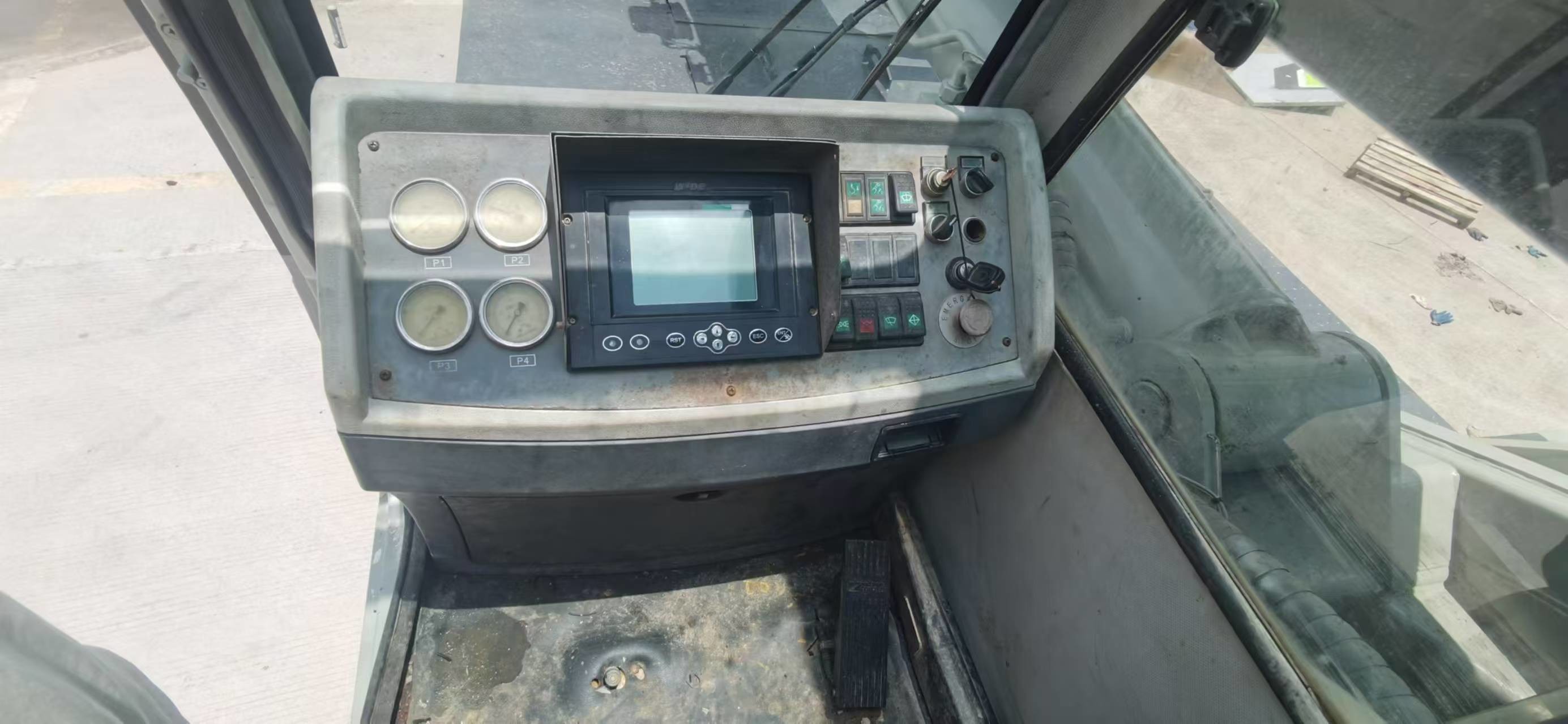 Refurbished 2010 ZOOMLION 50t Mobile Crane in Stock for Sale