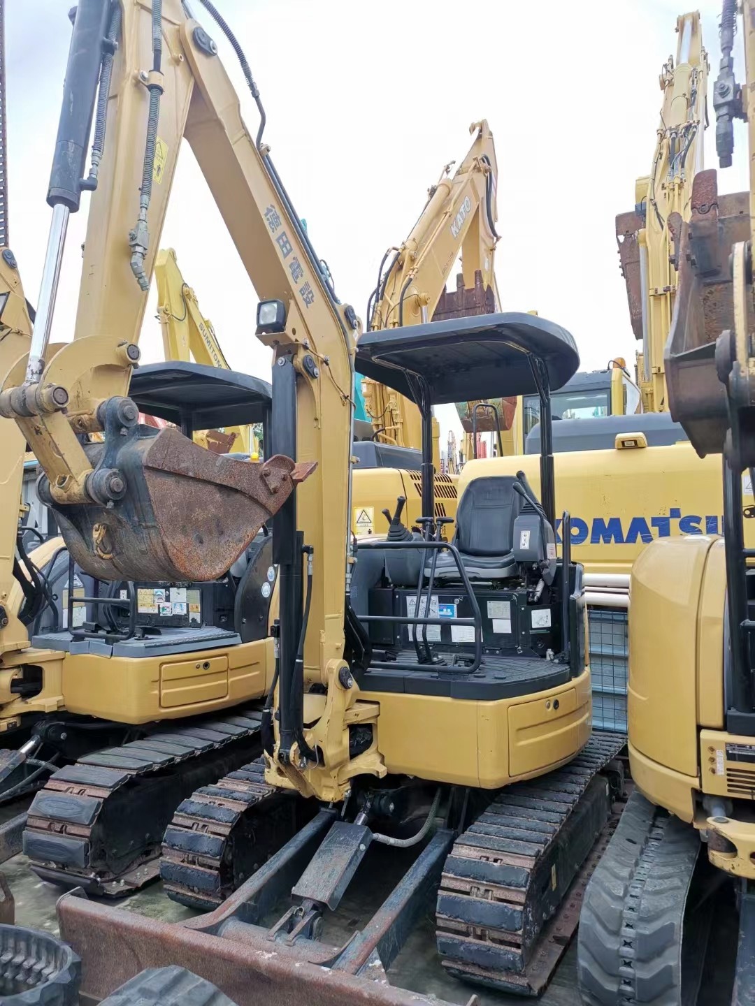 Landscape greening and farmland improvement construction of Cat 303E excavator