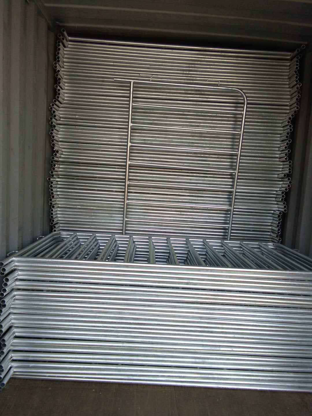 1/6th Scale ZCWO Hongkong Street scene NO.12 steel barricades crowd control