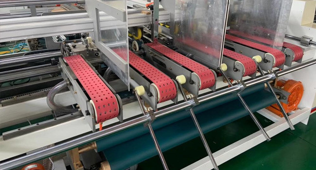 Two Pieces Carton Box Folder Gluer Machine Semi Automatic 1500mm