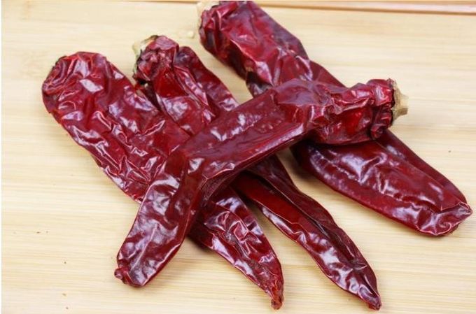 15% Moisture Sweet Paprika Pepper Pungent Dried Chili Pods 18CM
