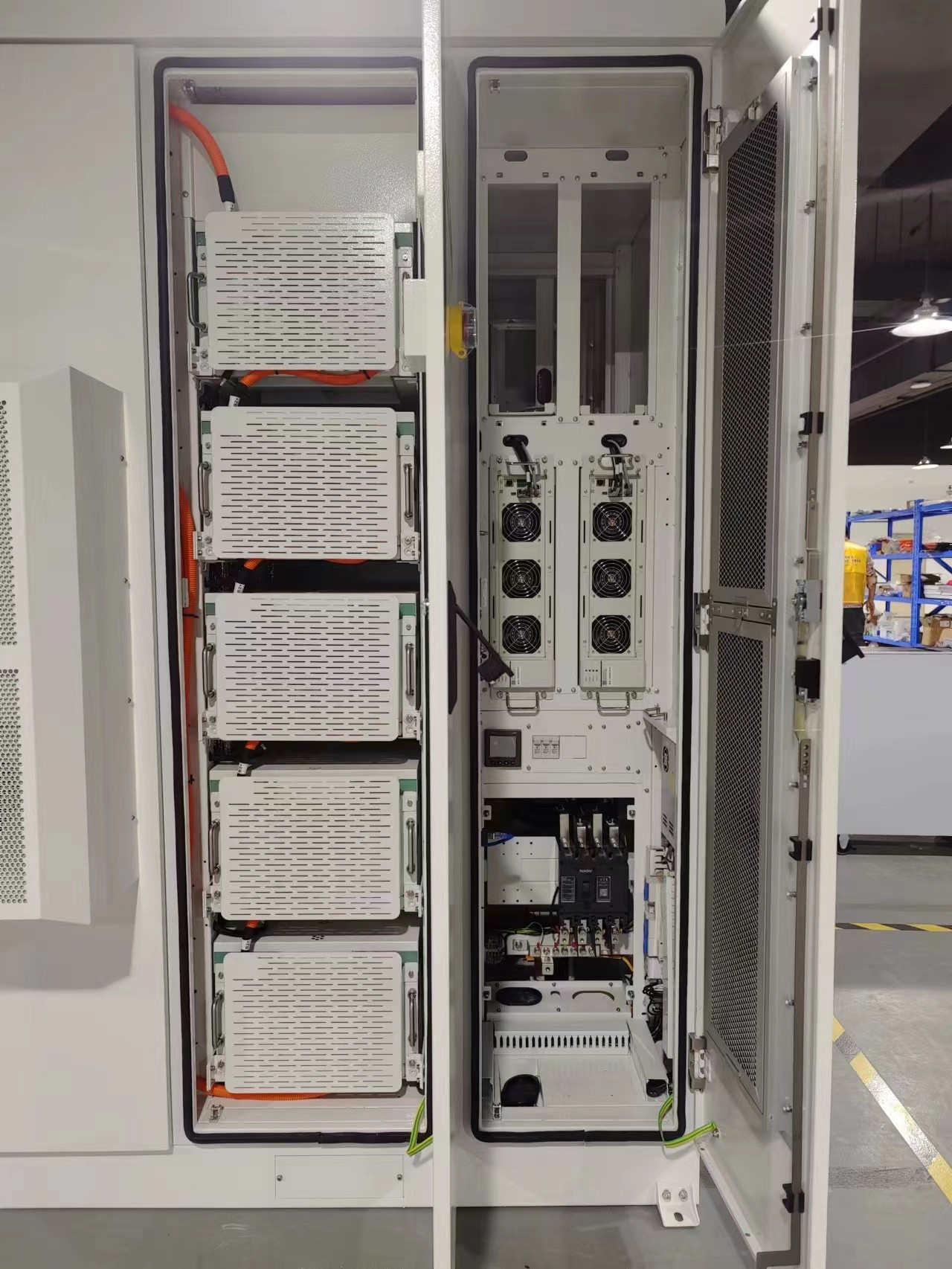 Efficiency Battery Energy Storage System RS485 / Ethernet Intelligent Air Cooling