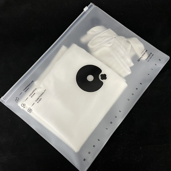 Customized Size CPE Ziplock Bag With 1 - 12 Colors Printed For Order