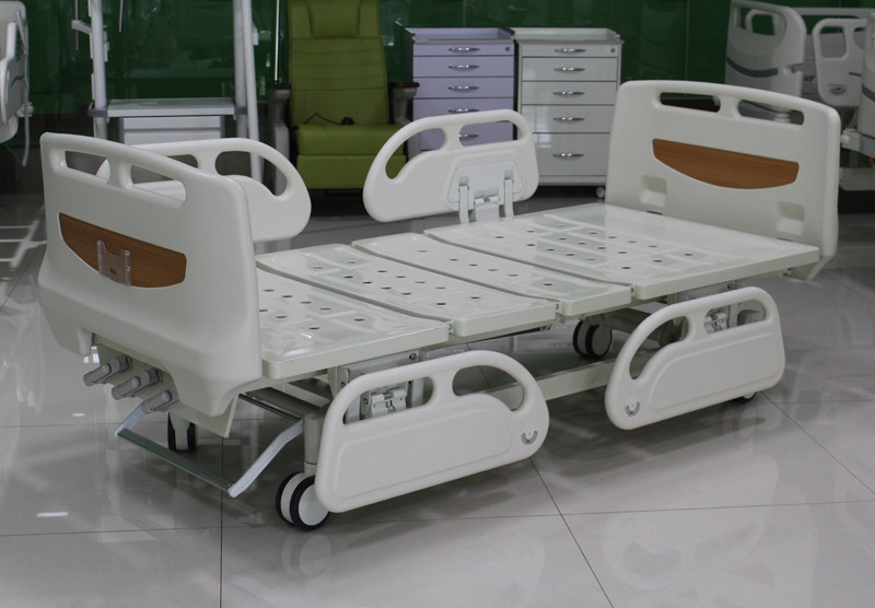 Medical Manual Hospital Bed 3 Function Low Maintenance For General Wards Surgical Units
