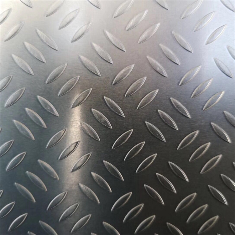 Three rib pattern 1060 embossed aluminum plate