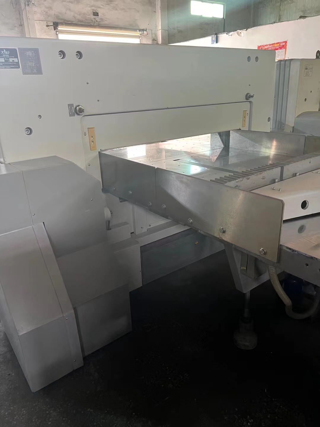 380v Polar 1370XC Hydraulic Heavy Duty Guillotine Paper Cutter For Advertising Company