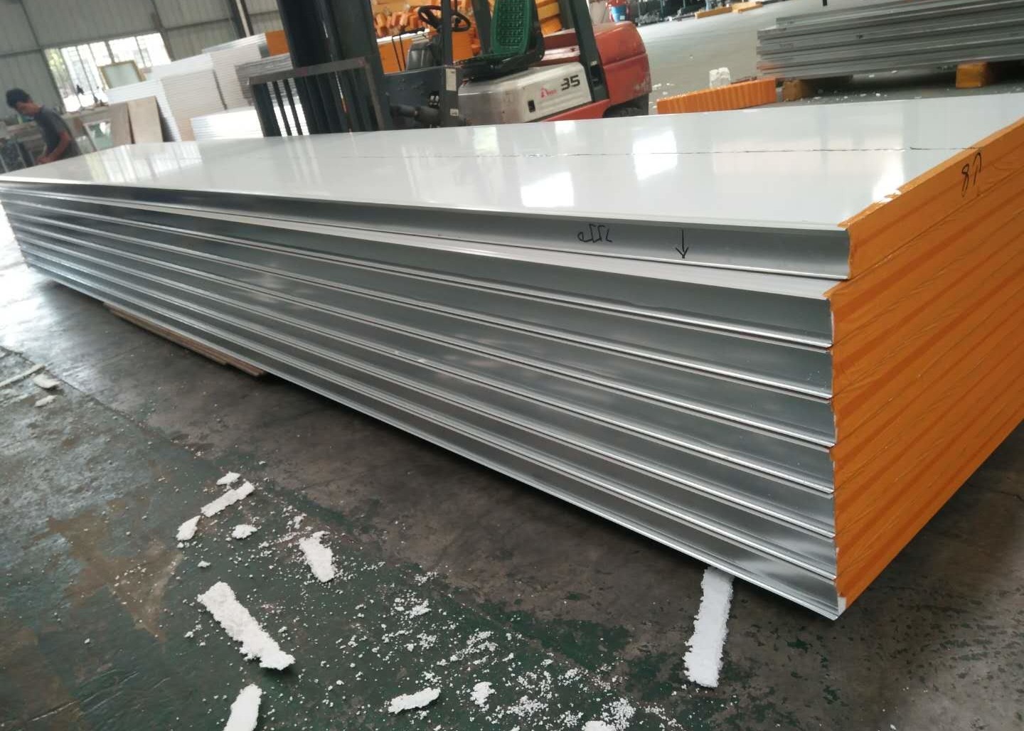 ISO Construction Exterior Color Steel EPS Sandwich Panel