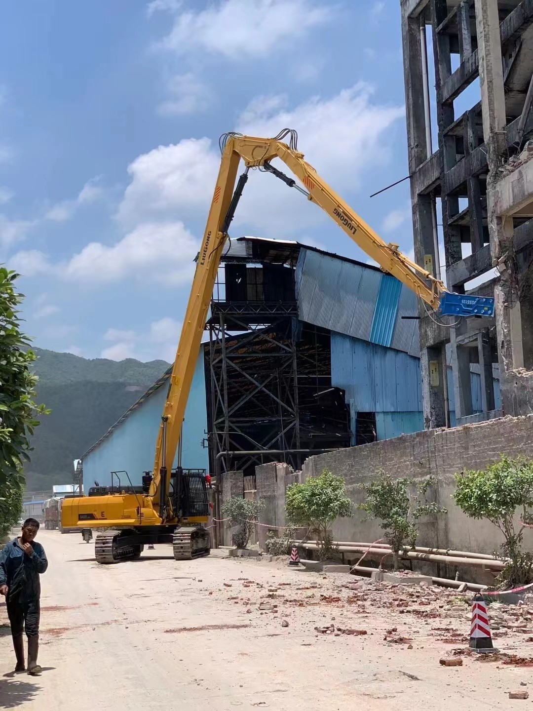 Sumitomo 480 Demolition Boom Q355B Material 26 Meters High Reach
