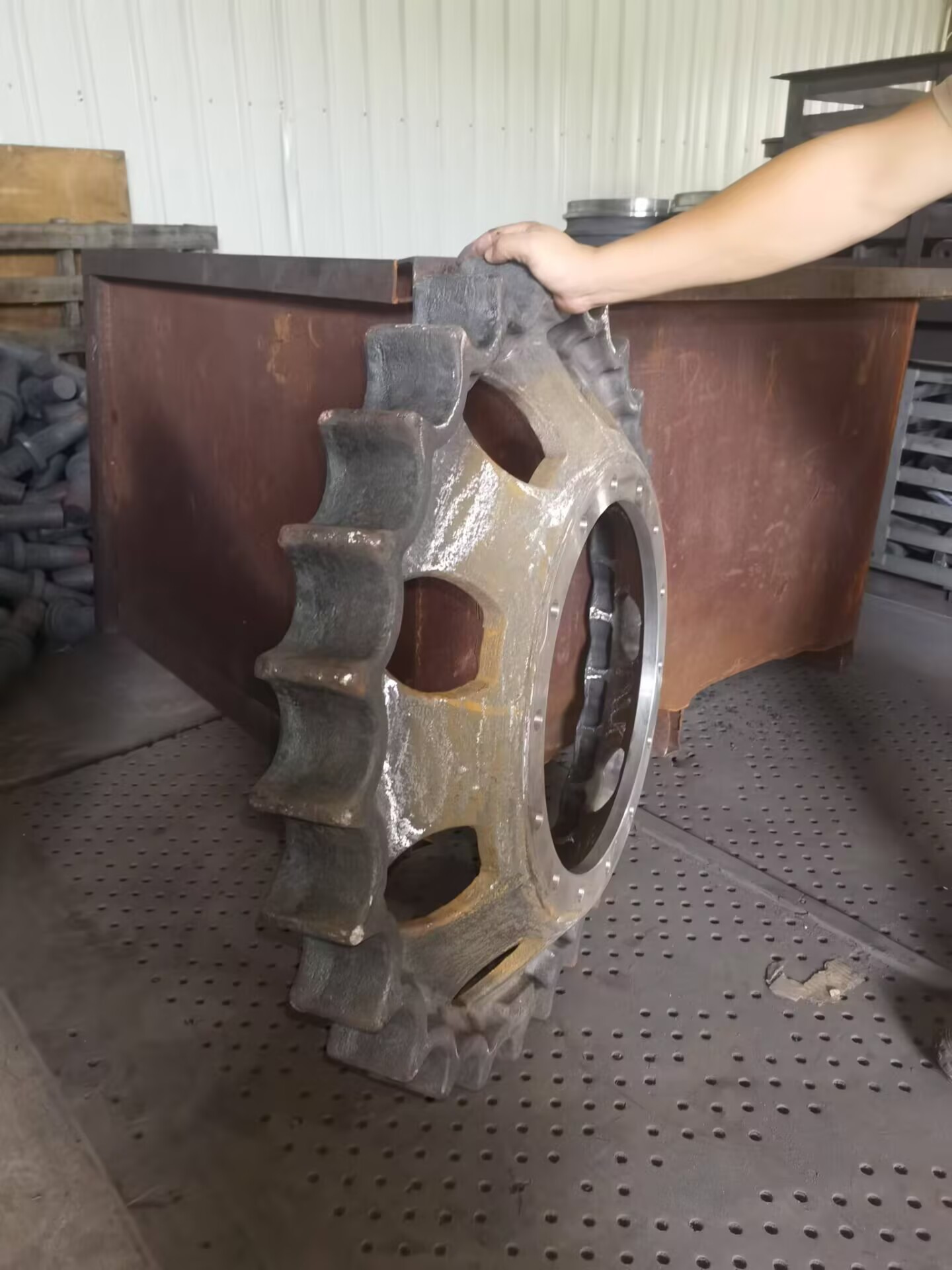 T130/T170 50-19-160 Russian Tractor Gear Ring Sprocket Model For Undercarriage Spare Parts