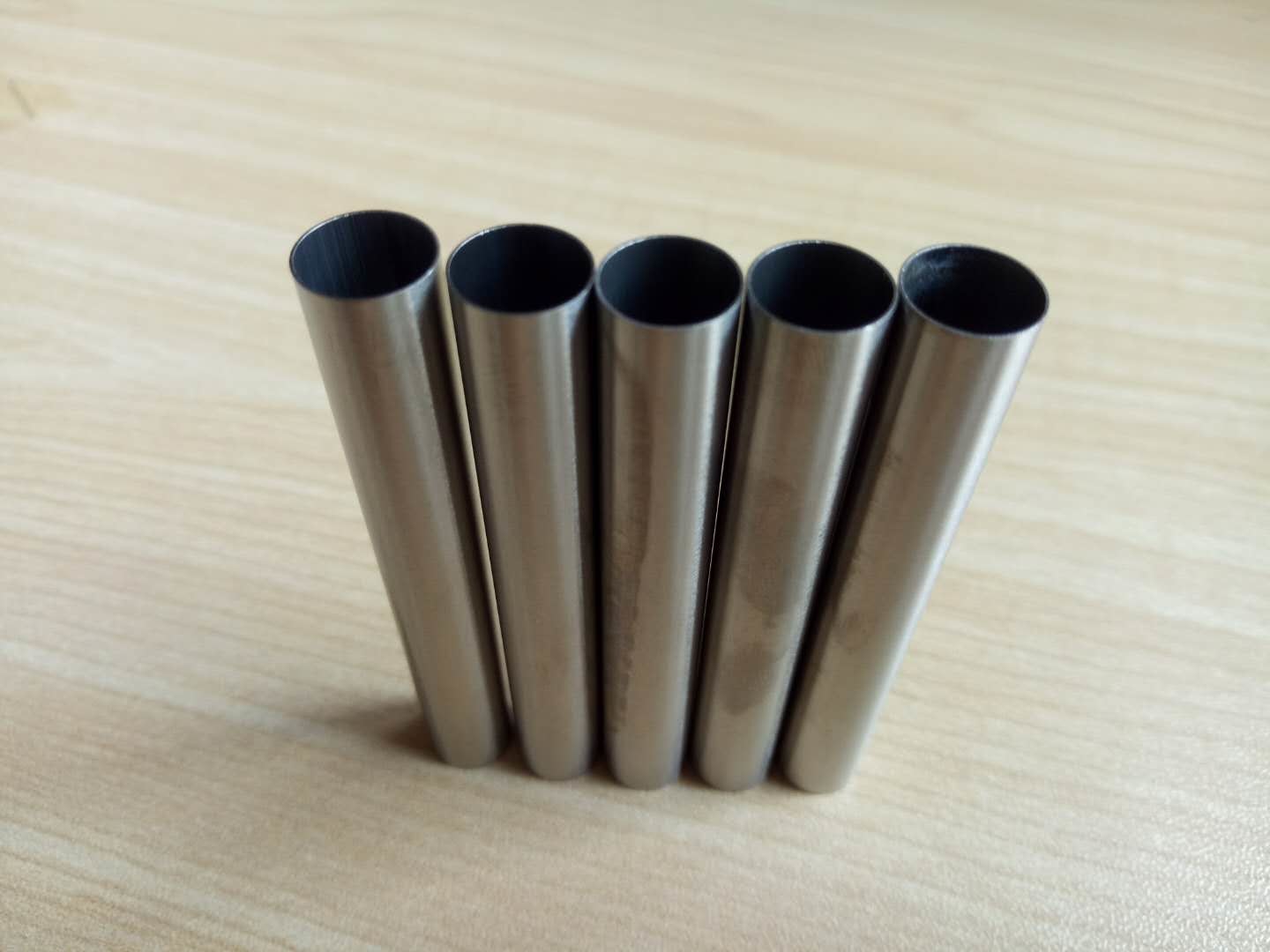 Production Pictures for JIS G3455 Seamless Carbon Oiled Surface Precision Steel Tube