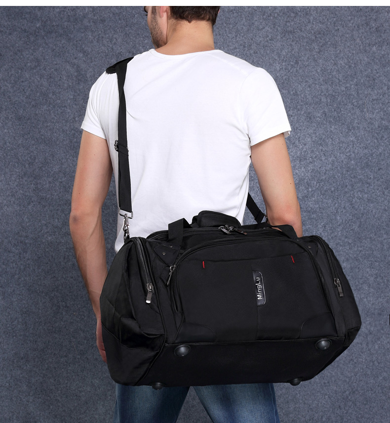 Water Resistant Male Sports Weekend Bag Carry On Duffle Bag OEM/ODM