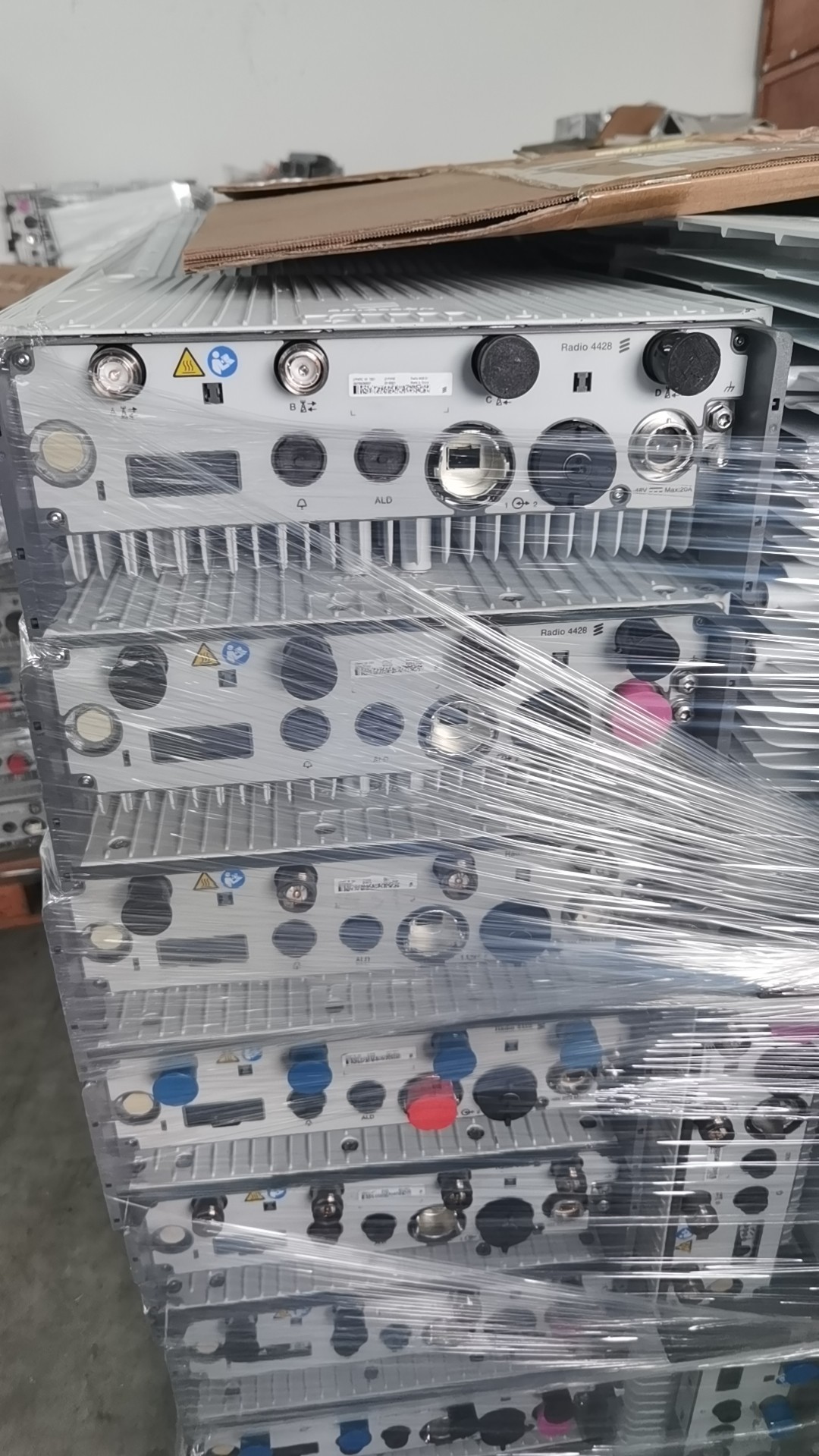 Ericsson Radio 2219 B8 Rrus Voor Remote Radio Unit Rru Radio Radio 2219 B1 161 721/1 Radio 4443 B1 B3 Krc 161 753/1