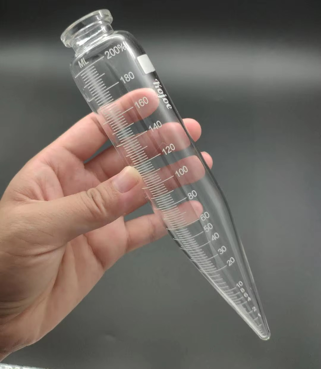 Double-Reinforced Borosilicate Glass Conical Centrifuge Tubes for Lab Research in 100/200 mL Capacity