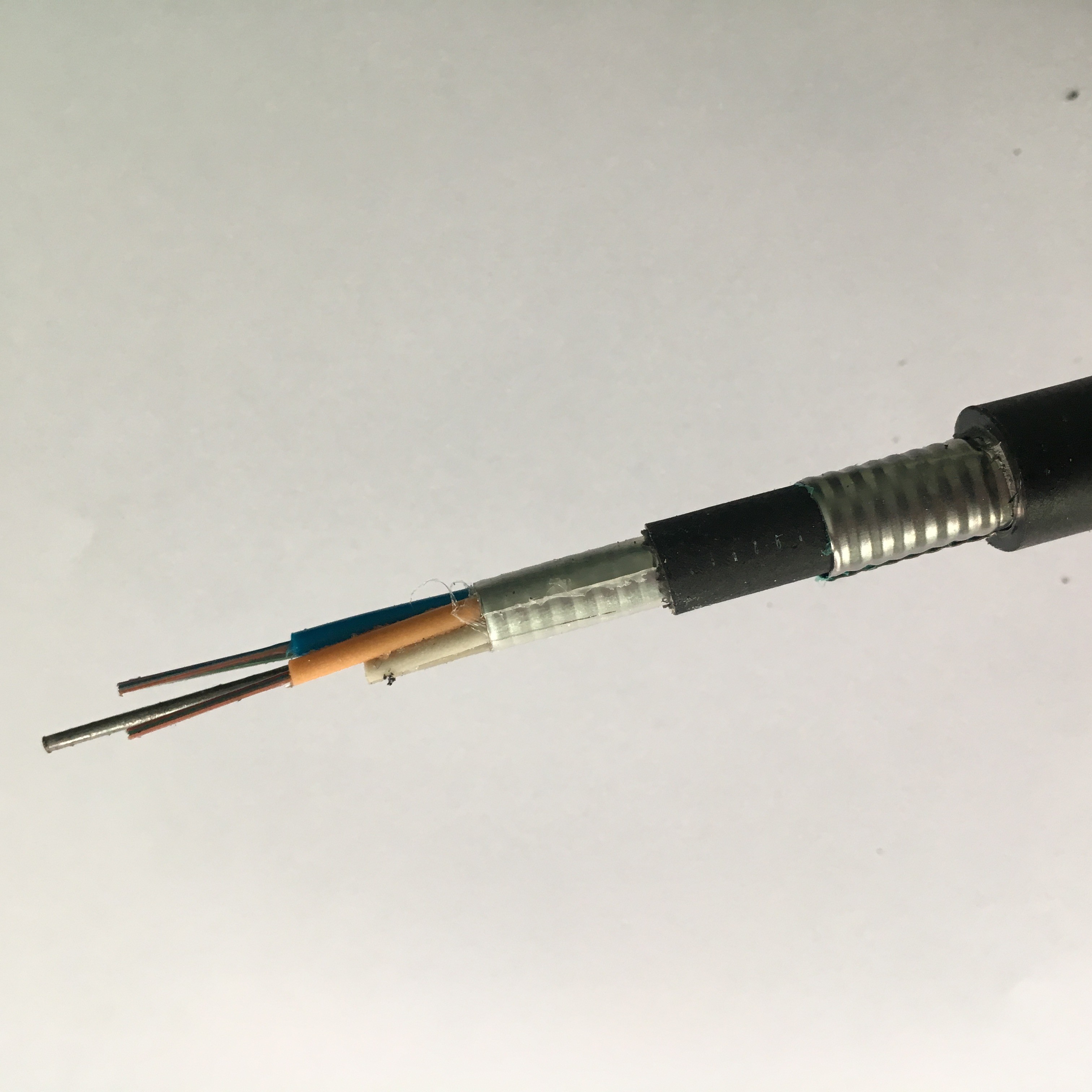 Length 2km 12 Core G652D Direct Burial Armored Fiber Optic Cable