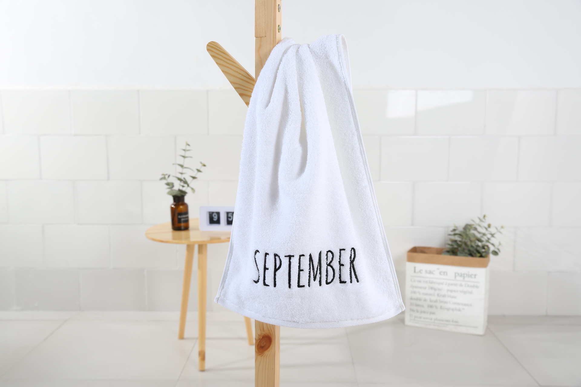 Pure Cotton Towels Personalized and Woven for Creative Customizatio