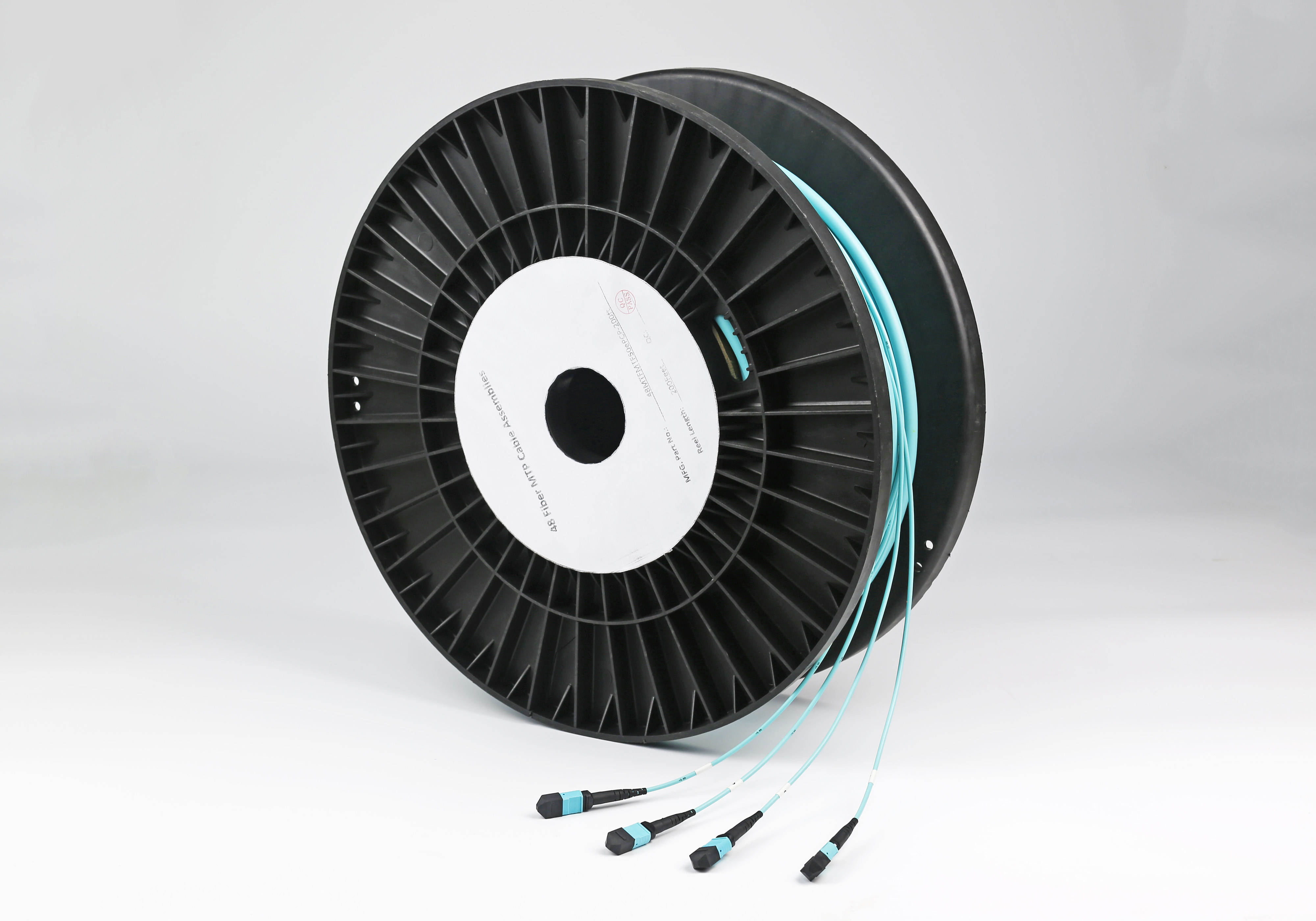 48 Core 10G OM3 MTP/MPO Trunk Cable Assembly Customized With Aqua LSZH Jacket