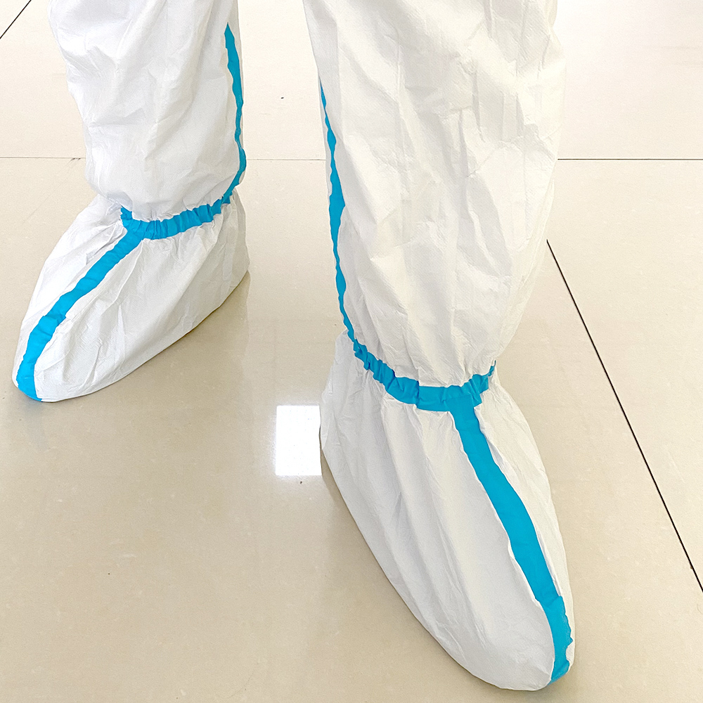 PPE Disposable Hazmat Suit With Boot Cover